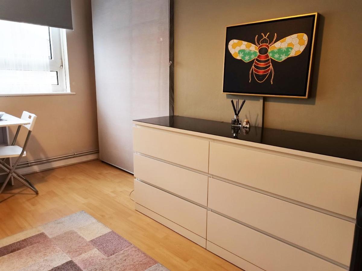 Апартаменты Charming London Town Studio Flat, Tower Bridge Экстерьер фото